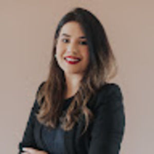 Meet your Posher, Alexandra